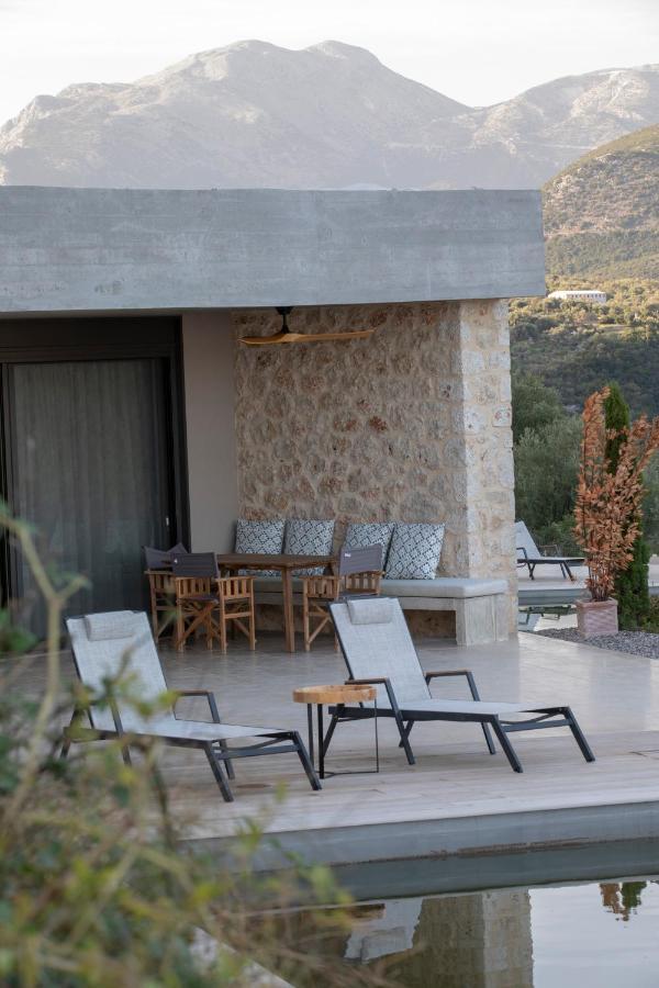 Blooms Of Sivota Bay - Luxury Villas With Private Heated Pool מראה חיצוני תמונה